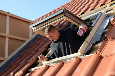 Pose de fenêtres de toit Velux au Subdray